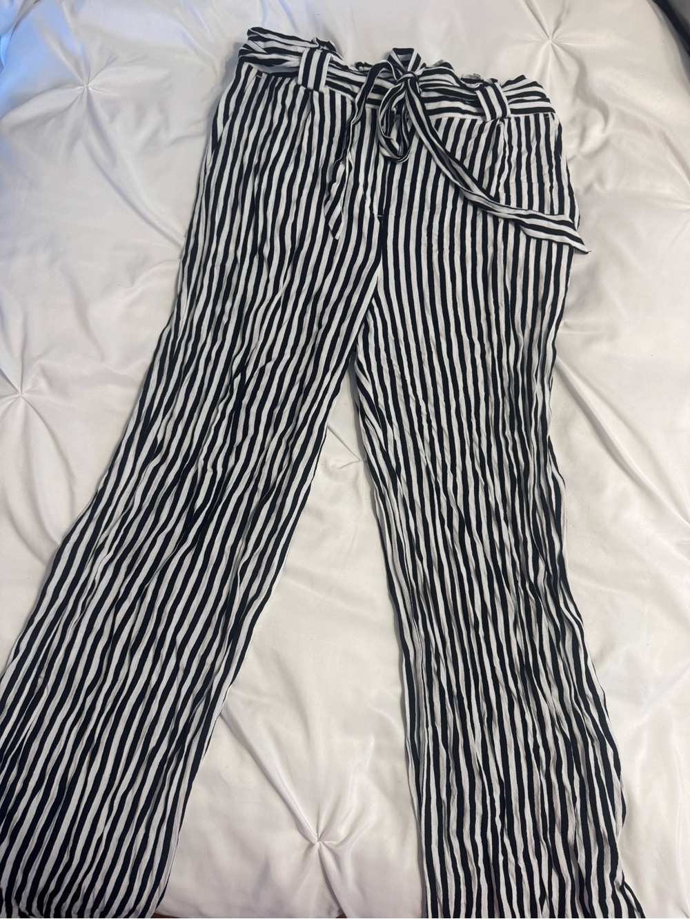 Express Black & White Striped Tie-Waist Wide Leg Pants